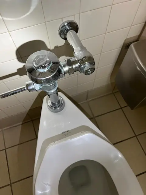 Fixture installation and repair for Sewer Camera Inspection in Centre-South